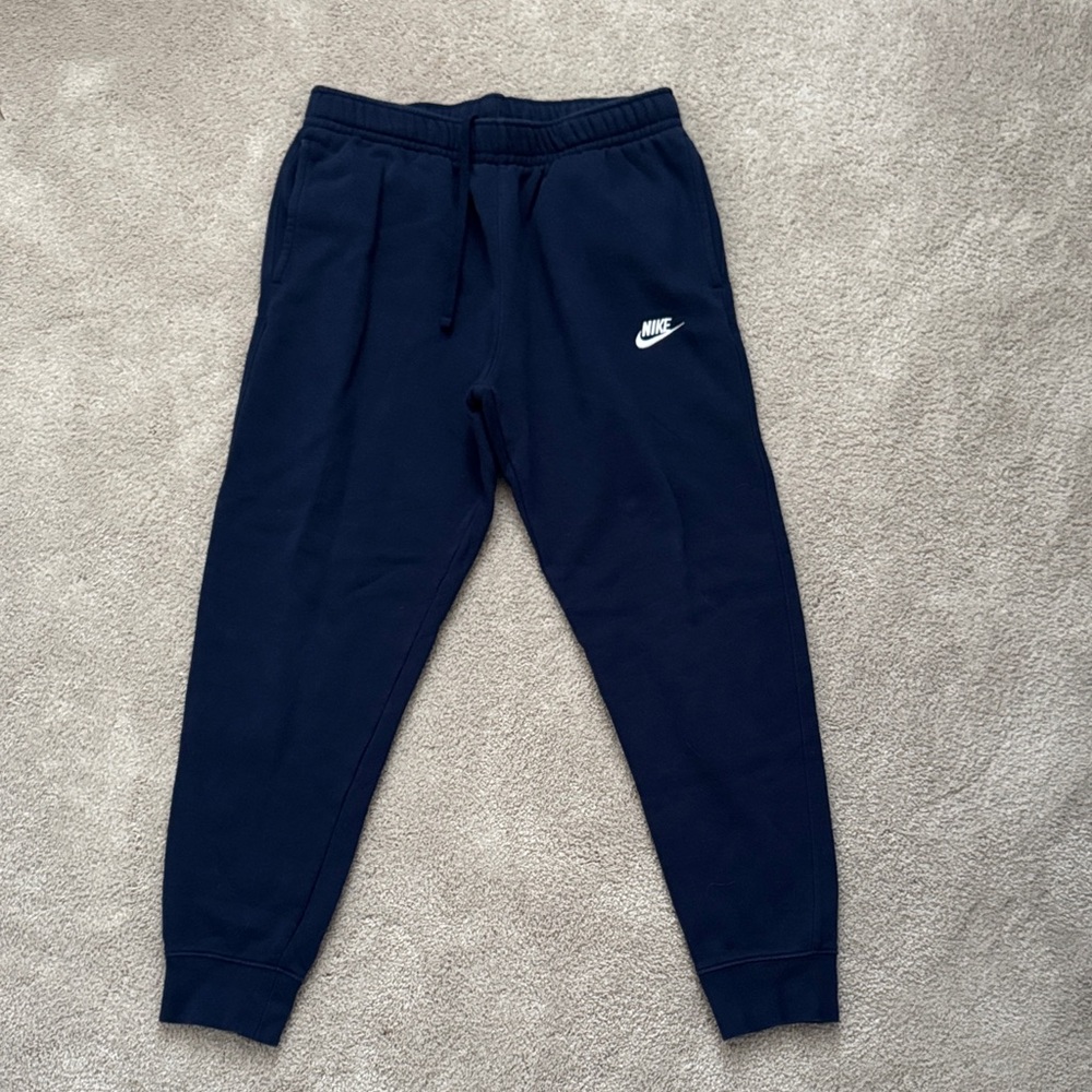 Nike Men’s sportswear club fleece